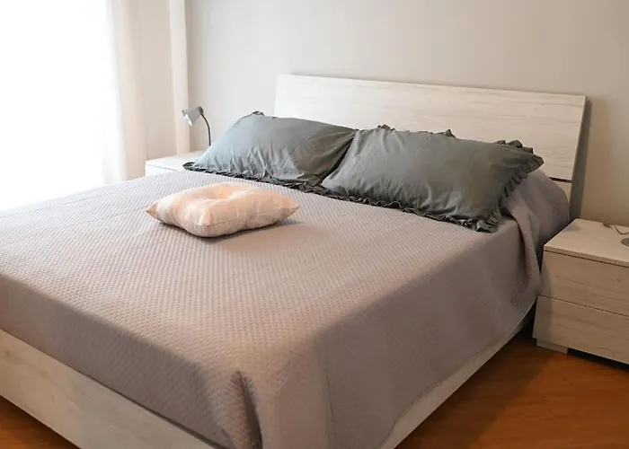 White Oplonti House
